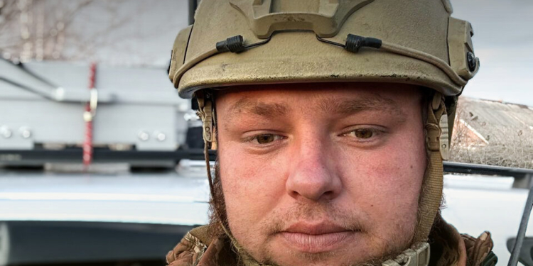 Халк з 44 бригади боронить Україну