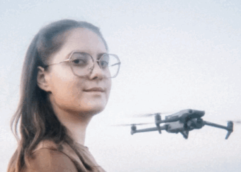 Лана з Тернополя за допомогою дрона захопила окупанта
