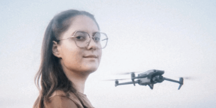 Лана з Тернополя за допомогою дрона захопила окупанта