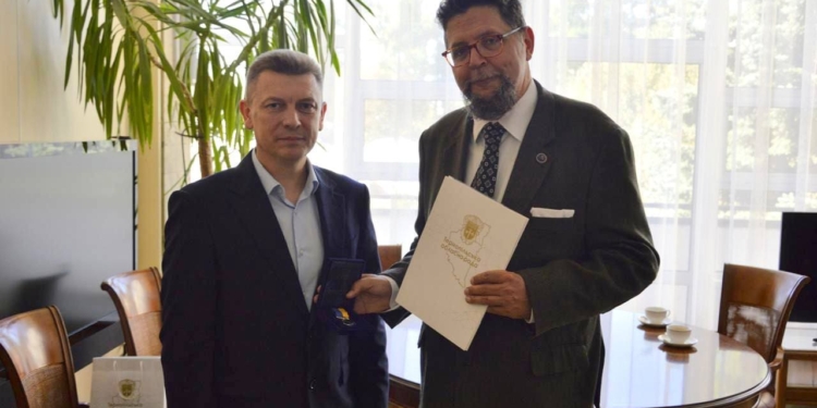 Нащадку Андрея Шептицького вручили відзнаку