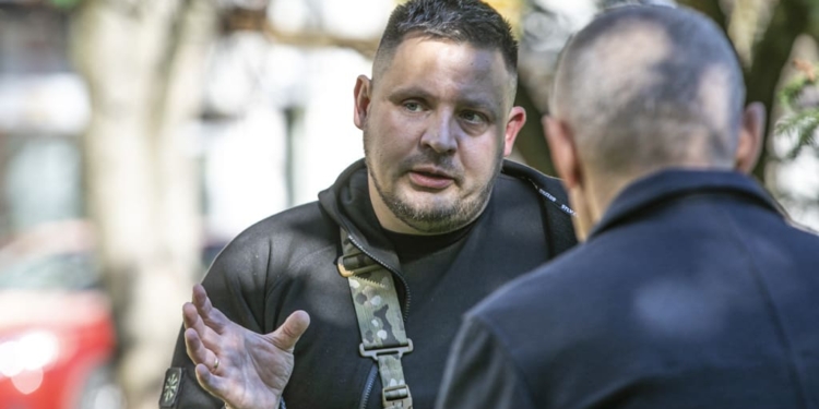 Артем Комісарчук пройшов шлях від солдата до командира