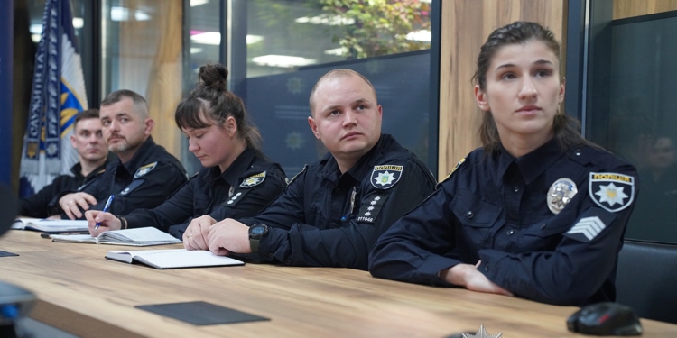 Офіцери поліції вчилися проводити кризові переговори
