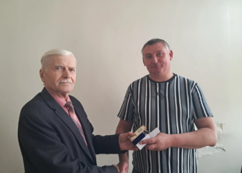 Орден вручили тернопільському журналісту Віктору Уніяту