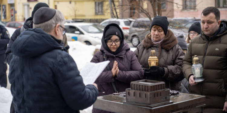 У Тернополі вшанували жертв Голокосту