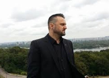 Мер Бережан виступив проти обслуговування мобільних вишок