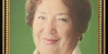 Відійшла у вічність вчителька Ольга Михайлова