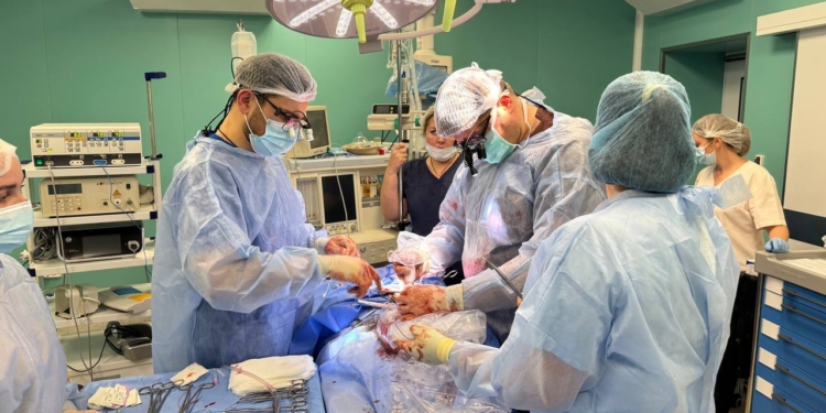 Тернопільські кардіохірурги провели трансплантацію серця