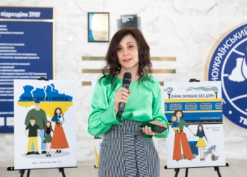 Студенти ЗУНУ презентували виставку соціального плаката