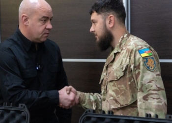 мер Тернополя Сергій Нaдaл