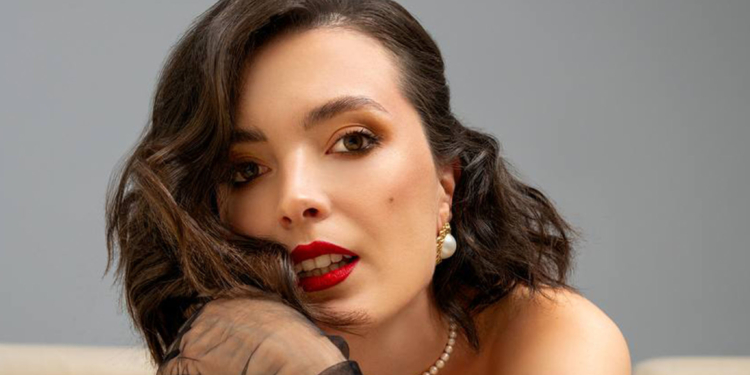 Яскрава і стильна Лєра Мандзюк