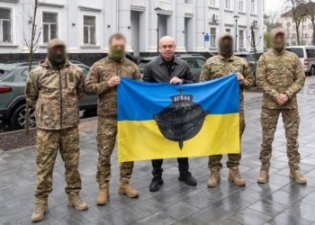 Підтримка ГУР: Тернопіль передав три позашляховики спецпідрозділу «Артан»