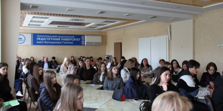 Підсумки шостої медіашколи «В ЕТЕРІ»: ТНПУ єднає майбутніх медійників України