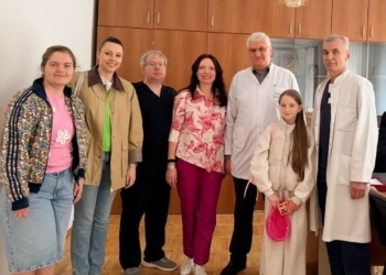 Нове обладнання для маленьких пацієнтів: дитяча лікарня Тернополя отримала сучасний апарат для очищення ран