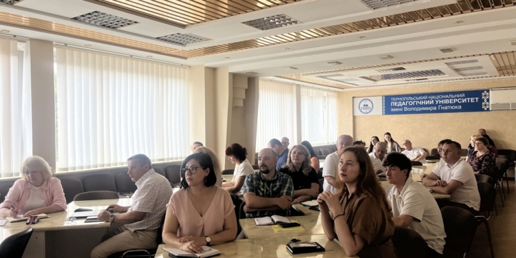 Підсумки сесії та підготовка до осені: у ТНПУ проаналізували успішність студентів за рік (Лідери факультетів)