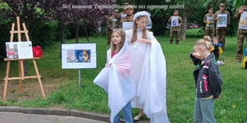 «Голос, що не звучить»: у Тернополі вшанували пам'ять дітей, які загинули через російську агресію
