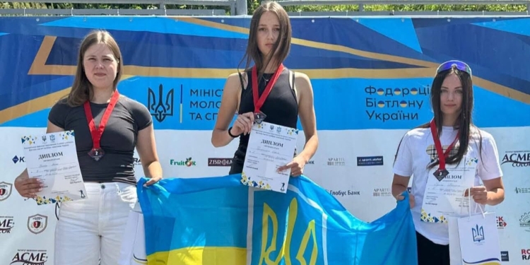 Золото та срібло для Тернопільщини: у Підгородньому пройшов турнір з літнього біатлону пам'яті Захисників