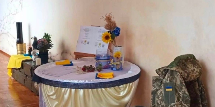 Стіл пам’яті: як вшановують героїв у Тернополі