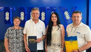 ТНПУ та обласна бібліотека підписали меморандум про співпрацю