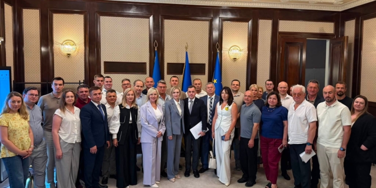Університети та громади: нова модель партнерства в Україні