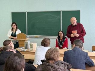 Творча зустріч у ТНПУ: доценти‑письменники розповіли про війни