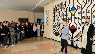 У ТНПУ вшанували захисників і захисниць України